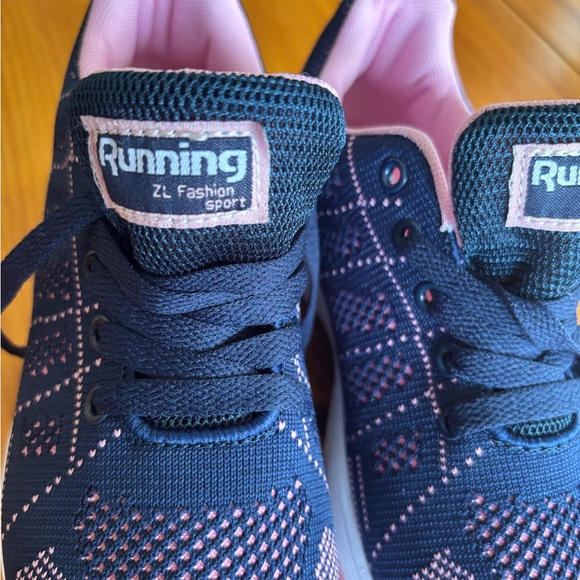 Navy and Pink Women's Athletic Running Shoes. - Picture 8 of 15